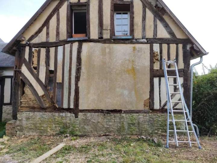 Façade à restaurer Calvados